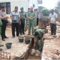 Peletakan Batu Pertama Pembangunan Kantor Desa Mekarsari